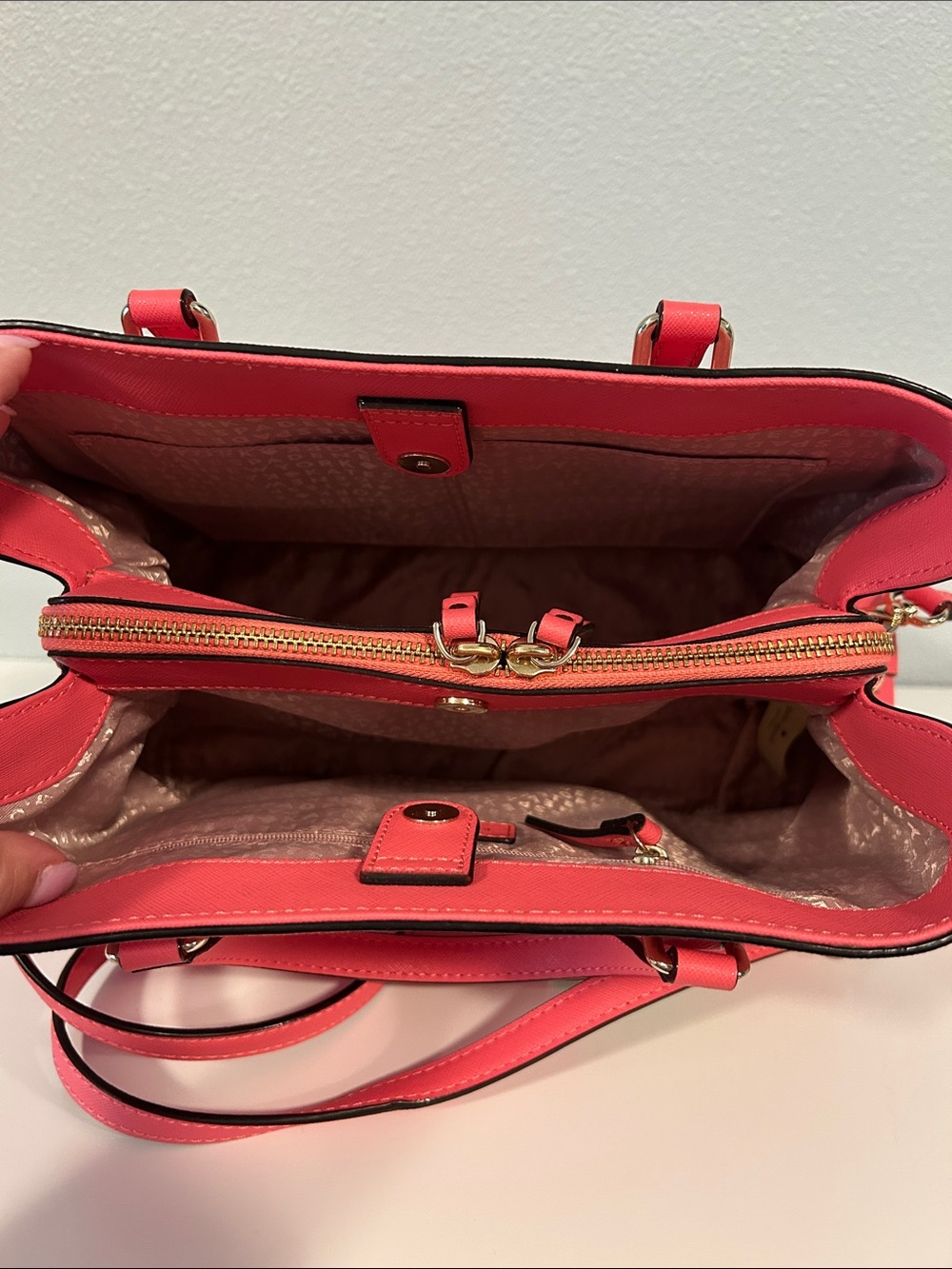 Pink Kate Spade Structured Tote Handbag with Detachable Strap - Picture 6 of 8